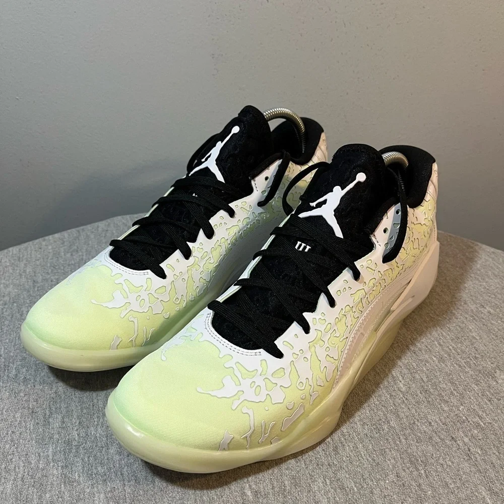 Nike Jordan Zion 3 White/Black Barely Volt Basketball Mens Shoe Sz 11 DR0676-110